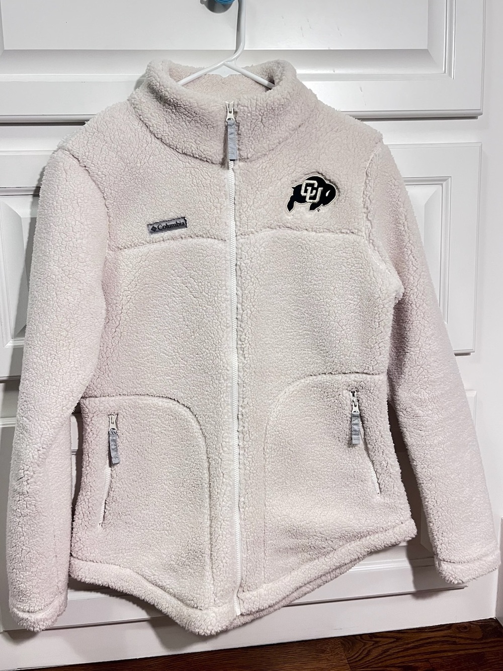 Columbia Sportswear Women’s University of Colorado cream fleece jacket